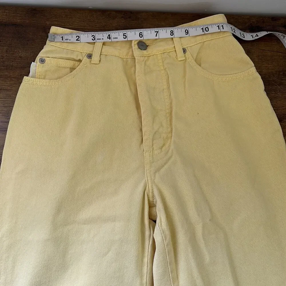 Vintage 90's BONGO Pastel Yellow High Waist Cotton Mom-Jeans